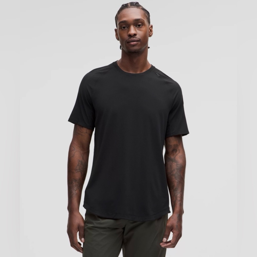 lululemon athletica License to Train Short-Sleeve Shirt